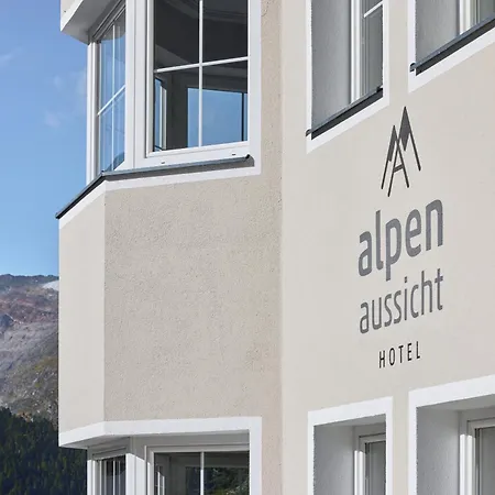 Hotel Alpenaussicht 4*