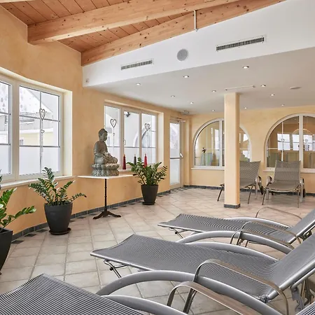 Ξενοδοχείο Alpenaussicht 4*