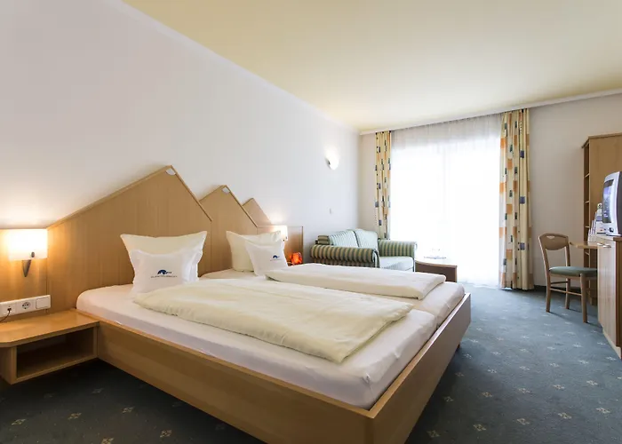 Alpenaussicht Hotel 4*